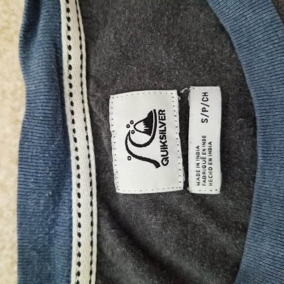 Quicksilver Pocketed Tshirt Mens Small - Picture 2 of 3